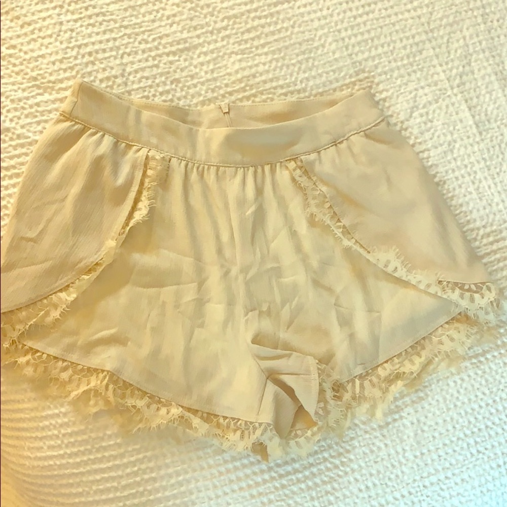 Cream lace shorts
